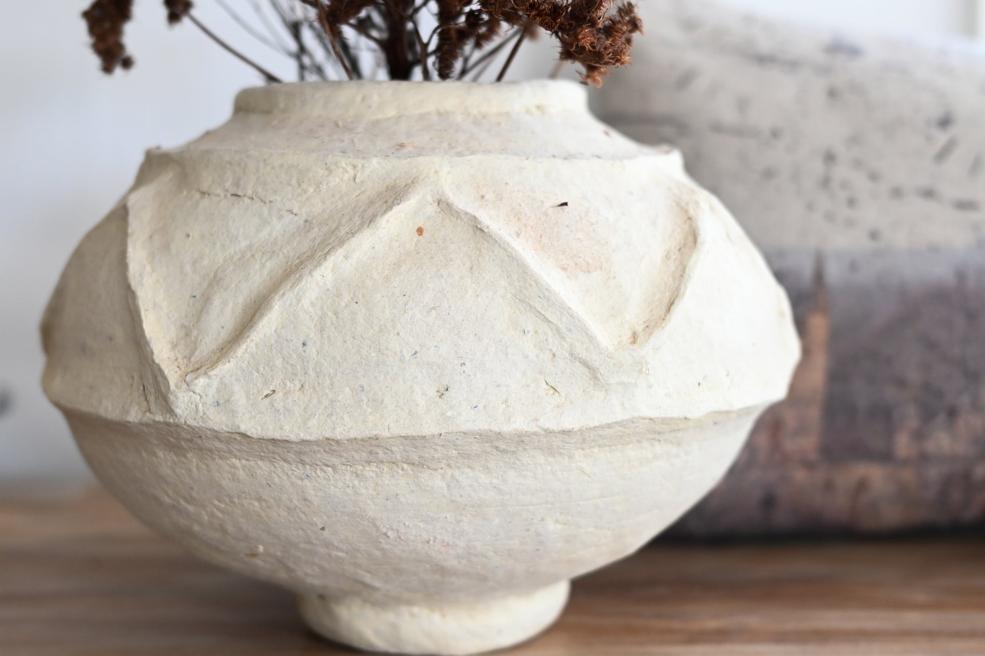 'Mélé' paper mache vase